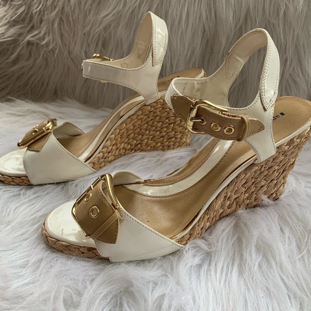 Adorable Woven Wedge Sandals